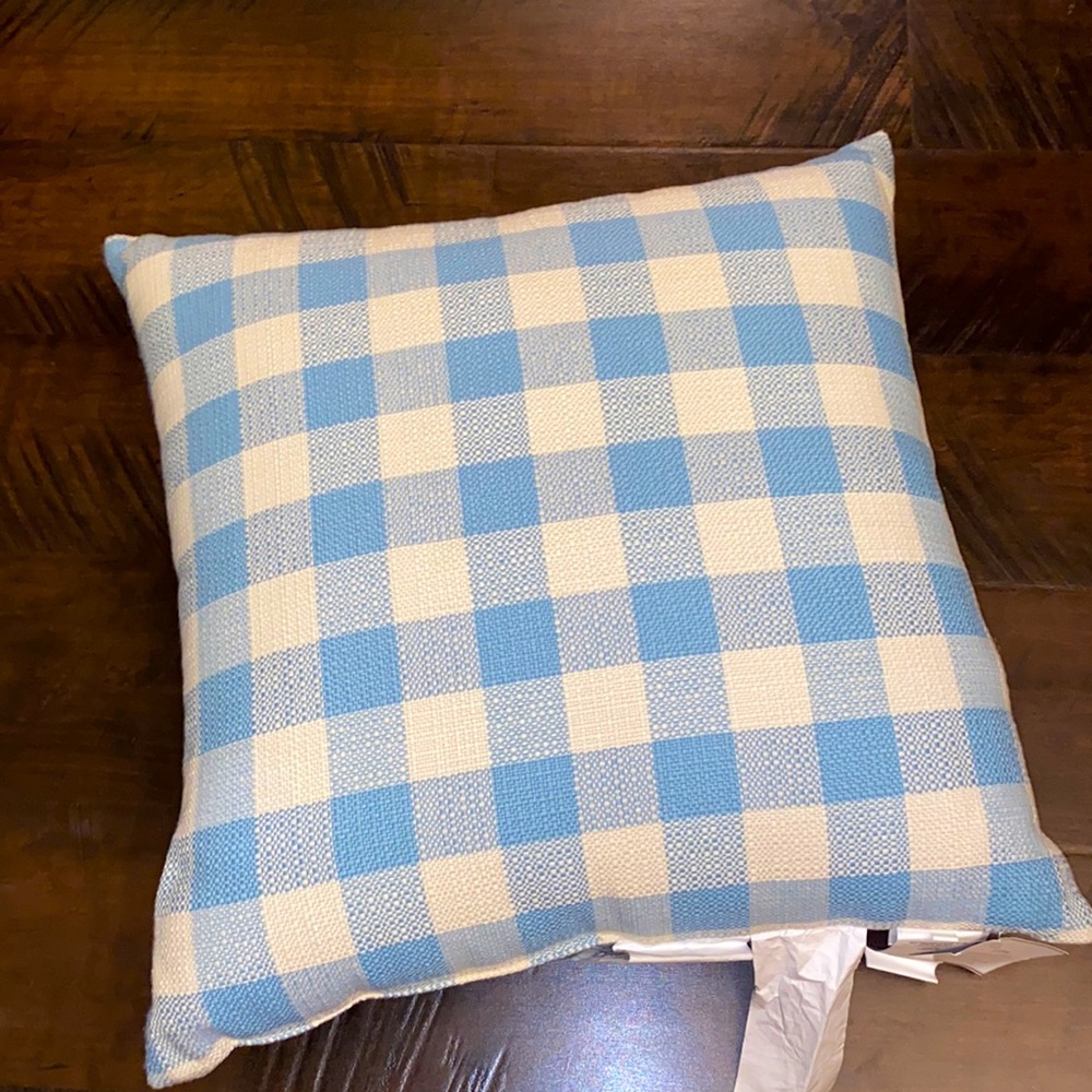 Outdoor pillow